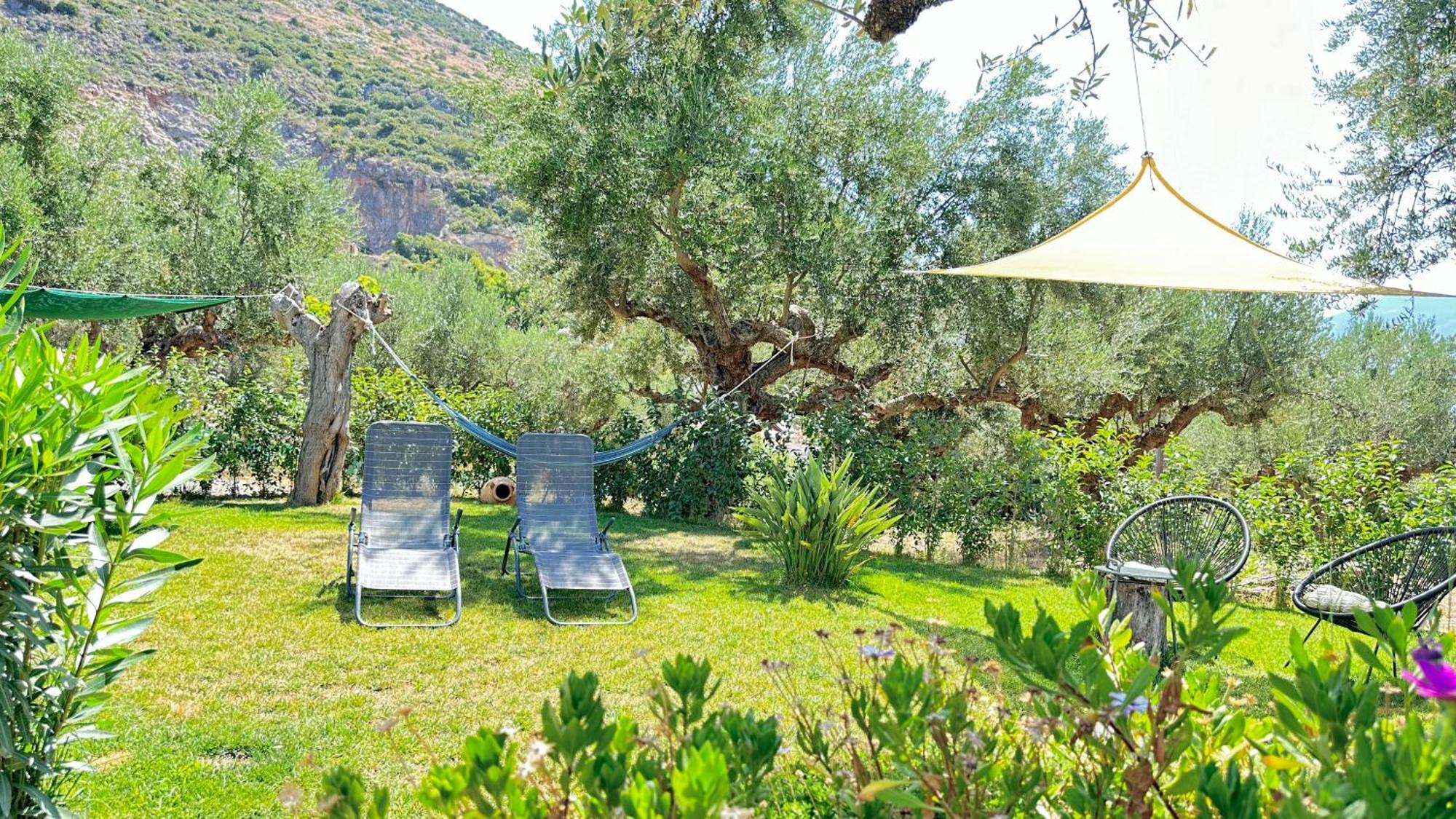 The Secret Garden At Villa Georgia Calamata Exterior foto
